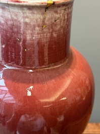Een Chinese langyao geglazuurde 'guanyin zun' vaas met verguld bronzen montuur, Kangxi