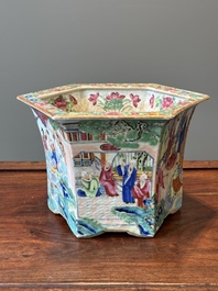 A very fine hexagonal Chinese Canton famille rose jardiniere, 19th C.