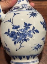 A Chinese blue and white ewer with floral design, Transitional period