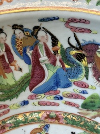 Een Chinese Canton famille rose bassin met 'Qi Lin Song Zi 麒麟送子' decor, 19e eeuw