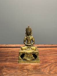 Bouddha Amitayus en bronze dor&eacute;, Sino-Tibet, Qianlong