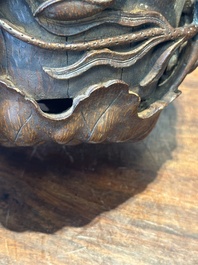 Coupe libatoire en bambou sculpt&eacute; &agrave; d&eacute;cor de lotus, Chine, 17/18&egrave;me