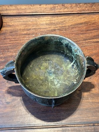 An unusual Chinese archaistic bronze censer with wooden cover, 'gui', Song