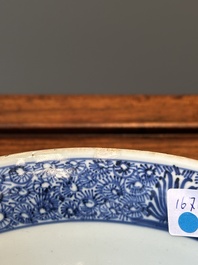 A Chinese blue and white 'Ode to the Red Cliff' bowl, Transitional period