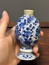 Five Chinese blue and white vases, Kangxi