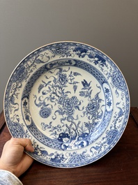 Two Chinese blue and white dishes with floral design, Yongzheng
