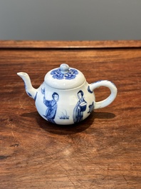 Een Chinese blauw-witte 'Lange Lijzen' theepot met deksel, Chenghua merk, Kangxi