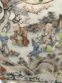 Een Chinese Canton famille verte tuinzit met figuratief decor, 19e eeuw