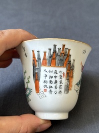 Tasse et soucoupe en porcelaine de Chine famille rose &agrave; d&eacute;cor 'Wu Shuang Pu', 19&egrave;me