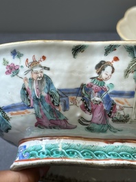 Three lobbed Chinese famille rose bowls, Yongzheng mark, 19th C.