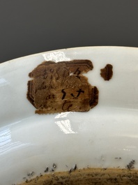 A Chinese armorial dish and a plate for the Dutch market with the arms of 'De Heere', Qianlong