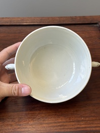 A Chinese blue and white square 'Long Eliza' flask and a covered bowl, Kangxi