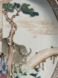 Coupe en porcelaine de Chine famille rose coquille d'oeuf &agrave; l'histoire du Bouvier et de la Tisserande, Yongzheng