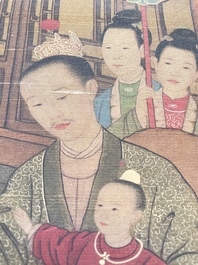 Ecole chinoise: 'L'empereur Qianlong avec des enfants', encre et couleur sur soie, 18/19&egrave;me