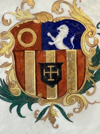 A Chinese armorial dish and a plate for the Dutch market with the arms of 'De Heere', Qianlong