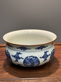 A Chinese blue and white 'cranes' censer, 19th C.