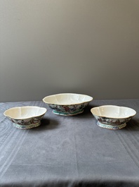 Three lobbed Chinese famille rose bowls, Yongzheng mark, 19th C.