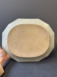 A Chinese armorial dish and a plate for the Dutch market with the arms of 'De Heere', Qianlong