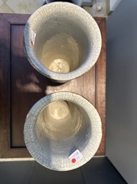 Two pairs of Chinese blue and white Nanking crackle-glazed 'dragon' vases and a dish, Chenghua mark, 19th C.