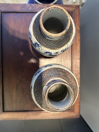 Two pairs of Chinese blue and white Nanking crackle-glazed 'dragon' vases and a dish, Chenghua mark, 19th C.
