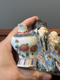 Rare compte-gouttes en porcelaine de Chine famille rose en forme de Libai, Qianlong/Jiaqing