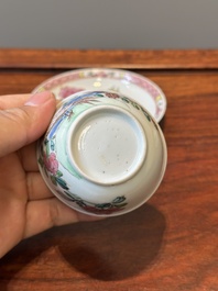 Trois tasses et soucoupes en porcelaine de Chine famille rose &agrave; d&eacute;cor de faisans, Yongzheng