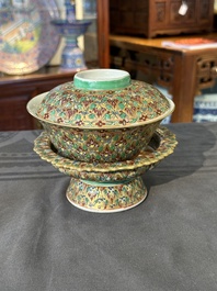 A Chinese Bencharong bowl, covered bowl and tazza for the Thai market, 19th C.