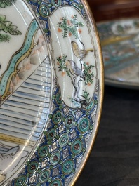 Zeven Chinese Canton famille verte borden met figuratief decor, 19e eeuw