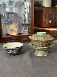 A Chinese Bencharong bowl, covered bowl and tazza for the Thai market, 19th C.