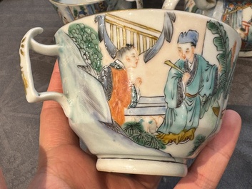 Service &agrave; th&eacute; de 27 pi&egrave;ces en porcelaine de Chine famille verte de Canton, 19&egrave;me