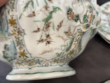 Rare service en porcelaine de KPM &agrave; d&eacute;cor famille verte de Canton, Chine et Allemagne, 19&egrave;me