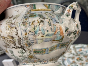 A rare 30-piece KPM porcelain service with Cantonese famille verte painting, China and Germany, 19th C.