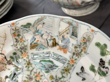 Rare service en porcelaine de KPM &agrave; d&eacute;cor famille verte de Canton, Chine et Allemagne, 19&egrave;me