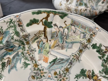 Rare service en porcelaine de KPM &agrave; d&eacute;cor famille verte de Canton, Chine et Allemagne, 19&egrave;me