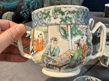 Service &agrave; th&eacute; de 27 pi&egrave;ces en porcelaine de Chine famille verte de Canton, 19&egrave;me