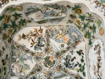 Rare service en porcelaine de KPM &agrave; d&eacute;cor famille verte de Canton, Chine et Allemagne, 19&egrave;me