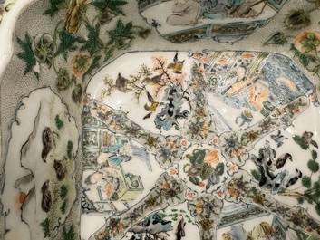 A rare 30-piece KPM porcelain service with Cantonese famille verte painting, China and Germany, 19th C.