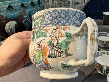 Service &agrave; th&eacute; de 27 pi&egrave;ces en porcelaine de Chine famille verte de Canton, 19&egrave;me