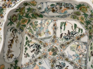 A rare 30-piece KPM porcelain service with Cantonese famille verte painting, China and Germany, 19th C.