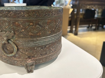 A rare Chinese archaic silver-inlaid bronze cosmetic box and cover, 'lian', Western Han