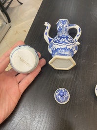 Collection vari&eacute;e de porcelaines de Chine et du Japon, 18&egrave;me