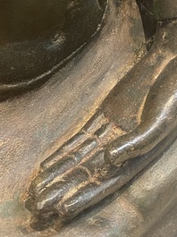 Bouddha en bhumisparsha mudra en bronze, Tha&iuml;lande, 18/19&egrave;me