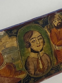 Een verzameling van acht gelakte papier-mach&eacute; pennendozen of qalamdans, Qajar, Perzi&euml;, 19e eeuw