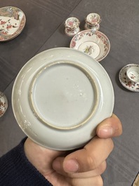 A varied collection of Chinese famille rose and Imari-style porcelain, Yongzheng and later