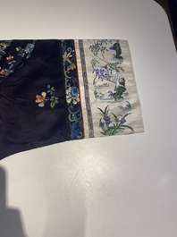 A group of eight pieces of Chinese embroidered silk, 19/20th C.