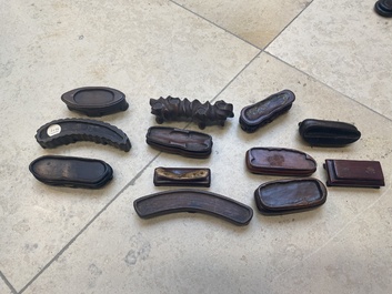 An extensive collection of 137 varied Chinese small wooden stands, 19/20th C.