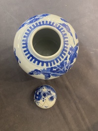 Six vases et un pot couvert en porcelaine de Chine, 19/20&egrave;me