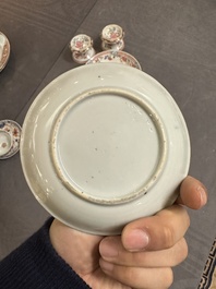 A varied collection of Chinese famille rose and Imari-style porcelain, Yongzheng and later