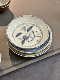 A varied collection of Chinese porcelain, Kangxi and later