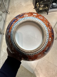 Pot &agrave; rouleaux en porcelaine de Chine en bleu et blanc surd&eacute;cor&eacute; en Angleterre, Kangxi